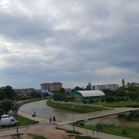 Best Apartments Paracin Bagian luar foto