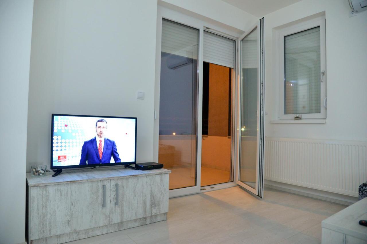 Best Apartments Paracin Bagian luar foto